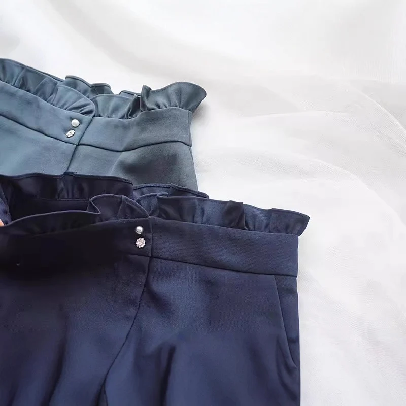 Damen Rüschenbluse mit Perlen‑Zierknopf und Manschettenrüsche Nord Taschen