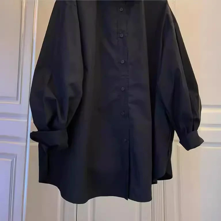 Damen Oversize-Hemdbluse mit Ballonärmeln und klassischem Kragen Nord Taschen