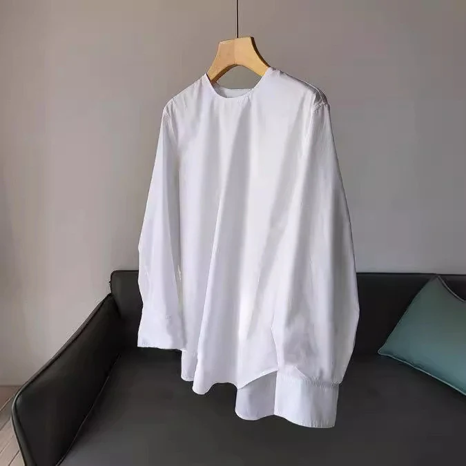 Damen Oversize-Bluse aus leichtem Baumwollmix mit weiten Ballonärmeln und verlängertem Rückensaum Nord Taschen