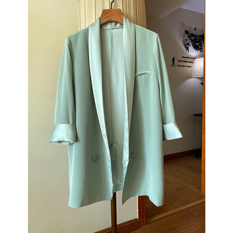 Damen Oversize-Blazerjacke mit Schalkragen und Satinbesatz Nord Taschen