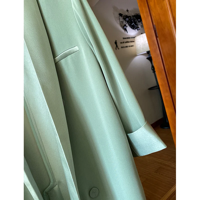 Damen Oversize-Blazerjacke mit Schalkragen und Satinbesatz Nord Taschen
