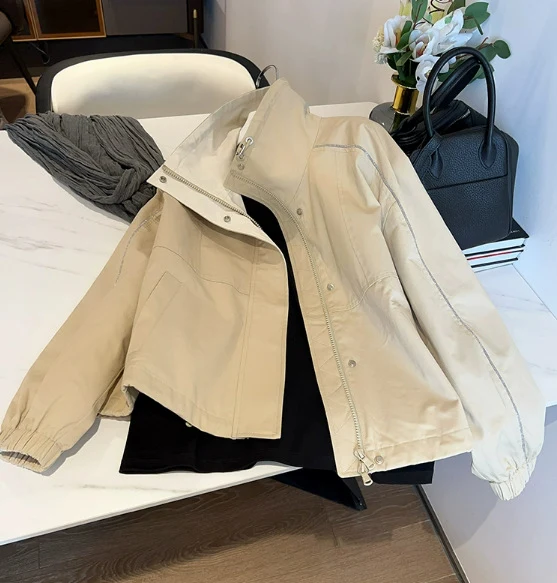 Damen Leichte Overshirt‑Jacke mit Stehkragen, Druckknopfverschluss & Kontrastnaht Nord Taschen