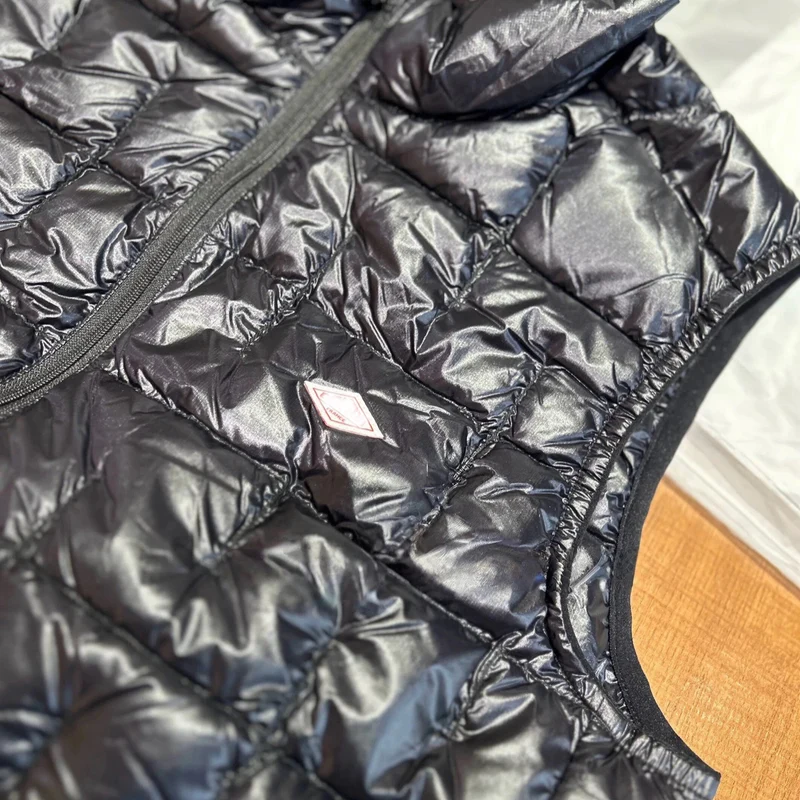 Damen leichte gesteppte Steppjacke mit hohem Stehkragen und Reißverschluss Nord Taschen