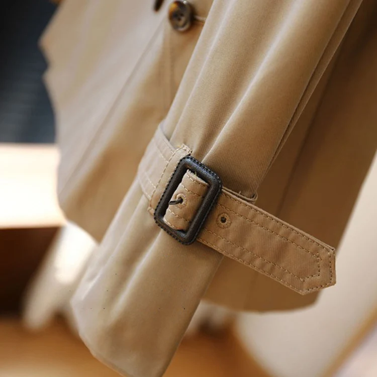 Damen Kurztrenchcoat mit Taillengürtel und Schulterklappen Nord Taschen