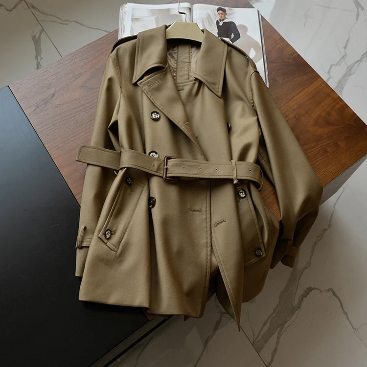 Damen Kurztrench mit Boxy‑Silhouette, doppelreihig und taillierbarem Gürtel Nord Taschen