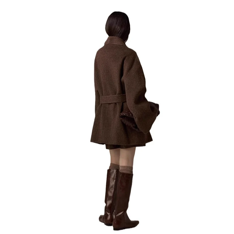Damen Kurzmantel mit weitem Schalkragen und taillierbarem Bindegürtel Nord Taschen