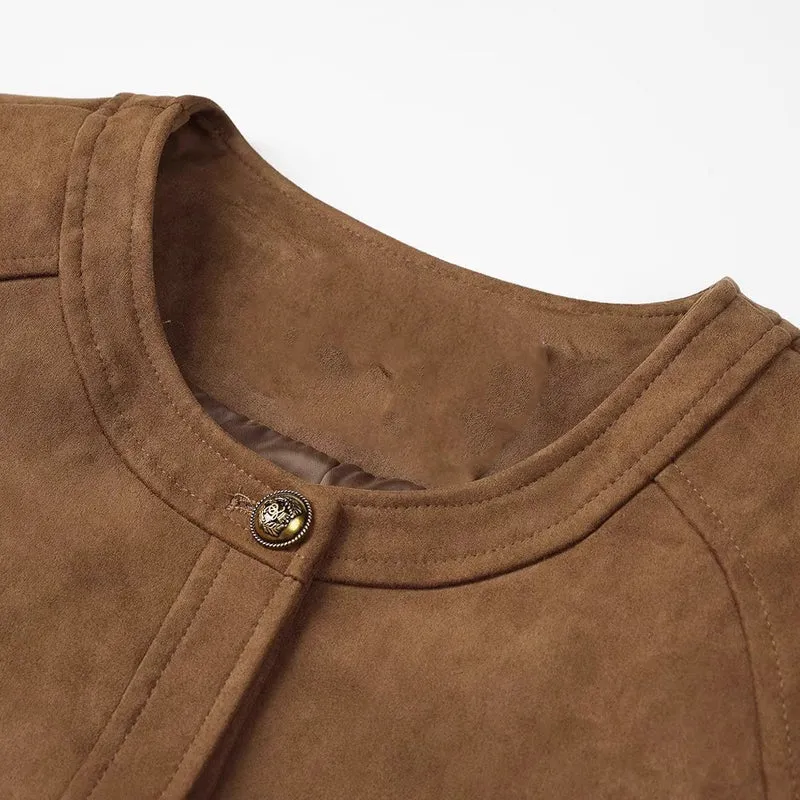 Damen Kurzjacke aus Veloursleder mit Rundhals, aufgesetzten Taschen & Umschlagmanschetten Nord Taschen