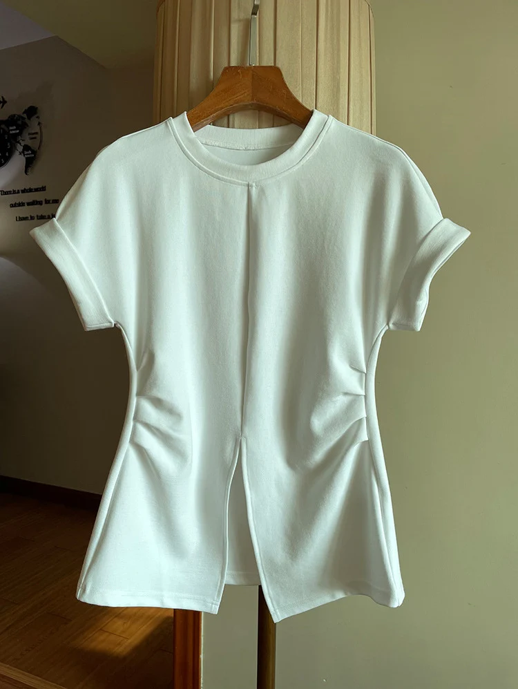 Damen Kurzärmeliges Strukturjersey-Shirt mit Taillenraffungen und Frontschlitz Nord Taschen