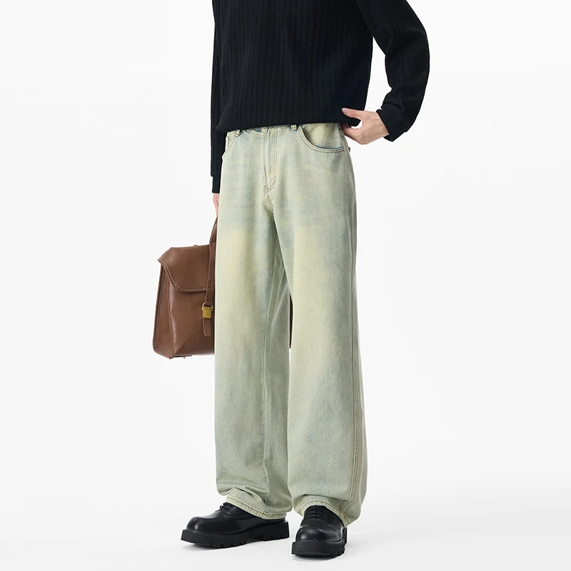 Herren Locker geschnittene Denim-Jeans mit weitem Bein und soften Vintage-Fade Nord Taschen
