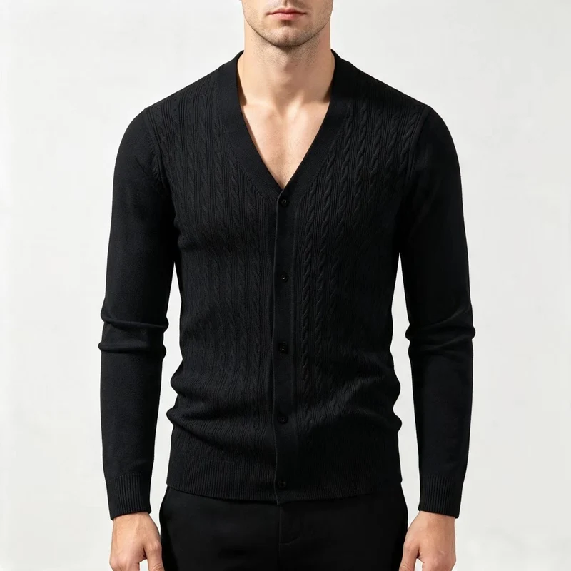 Herren Feinstrick-Cardigan mit Zopfmuster, V‑Ausschnitt und Knopfleiste Nord Taschen