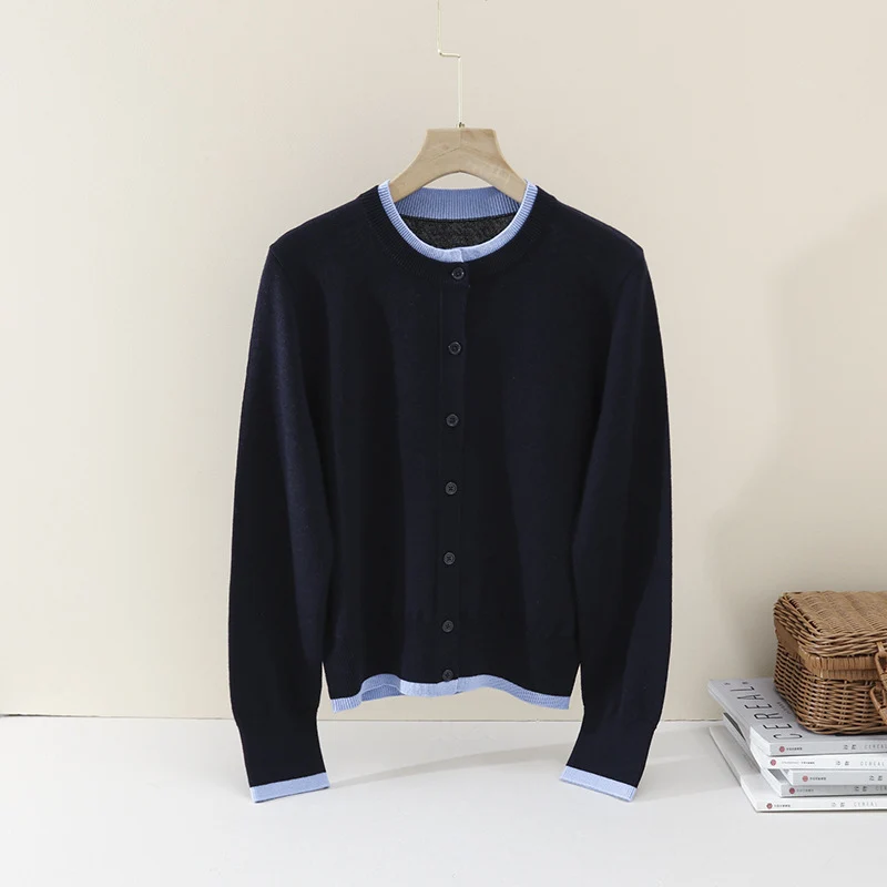 Damen Leichter Feinstrick-Cardigan mit Rundhals, Kontrastbündchen und durchgehender Knopfleiste Nord Taschen