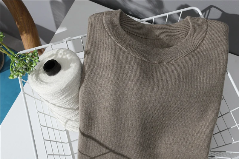 Damen Leichter Baumwoll-Mix Rundhals-Pullover mit minimalistischem Schnitt Nord Taschen