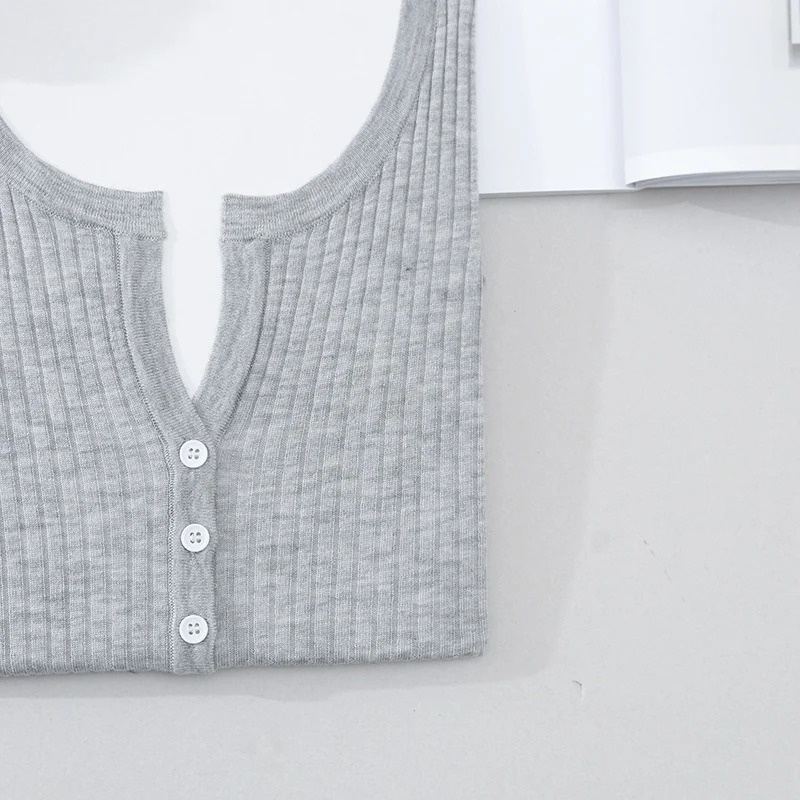Damen Kurzärmeliger gerippter Knopfcardigan aus Feinstrick Nord Taschen