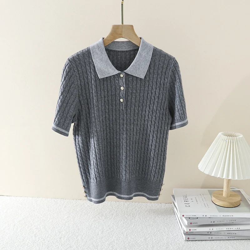 Damen Kurzarm Strickpoloshirt mit Zopfmuster und Kontrastkragen Nord Taschen