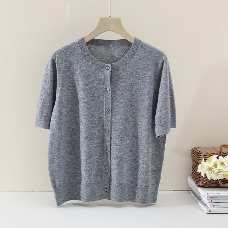Damen Kurzarm-Feinstrick-Cardigan mit Rundhalsausschnitt und durchgehender Knopfleiste Nord Taschen