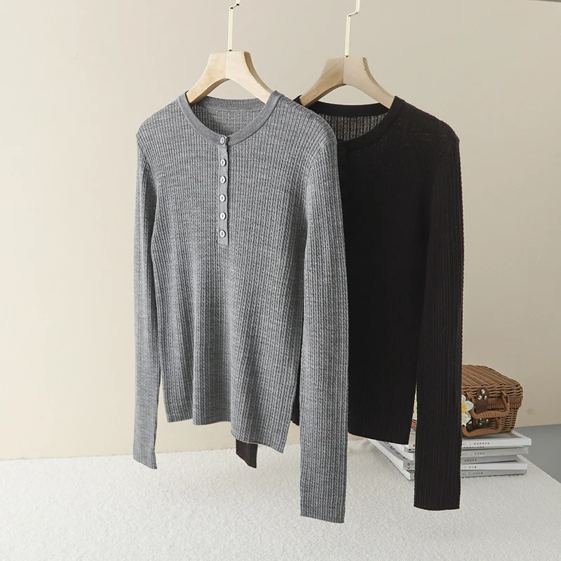Damen Gerippter Henley-Feinstrickpullover mit schmaler Silhouette Nord Taschen