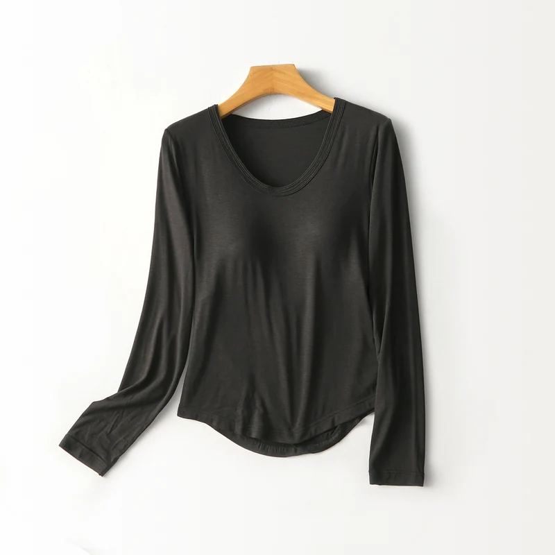 Damen Figurschmeichelndes Langarmshirt mit tiefem V-Ausschnitt Nord Taschen