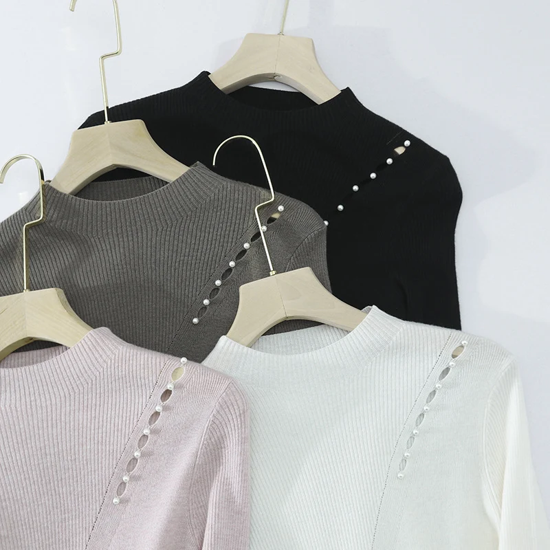 Damen Feinstrick-Pullover mit Perlenbesatz und Zierlochkante Nord Taschen