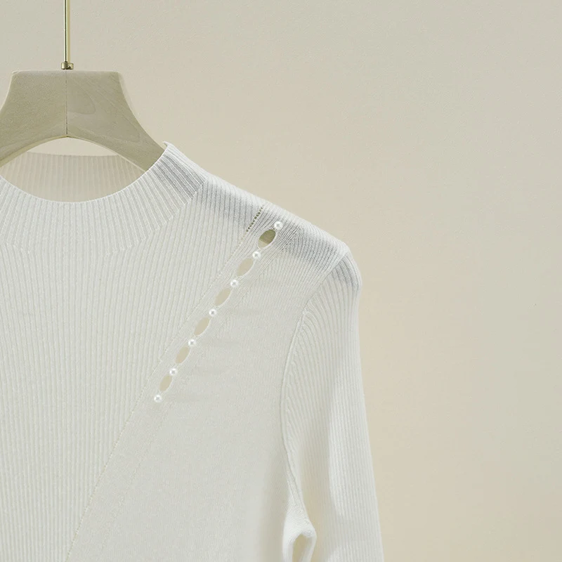 Damen Feinstrick-Pullover mit Perlenbesatz und Zierlochkante Nord Taschen