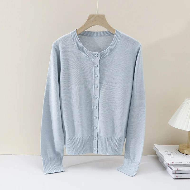 Damen Feinstrick-Cardigan mit Rundhalsausschnitt und Perlmuttknöpfen Nord Taschen