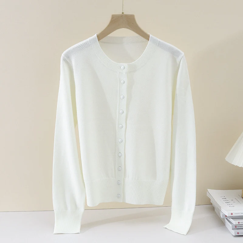 Damen Feinstrick-Cardigan mit Rundhalsausschnitt und Perlmuttknöpfen Nord Taschen