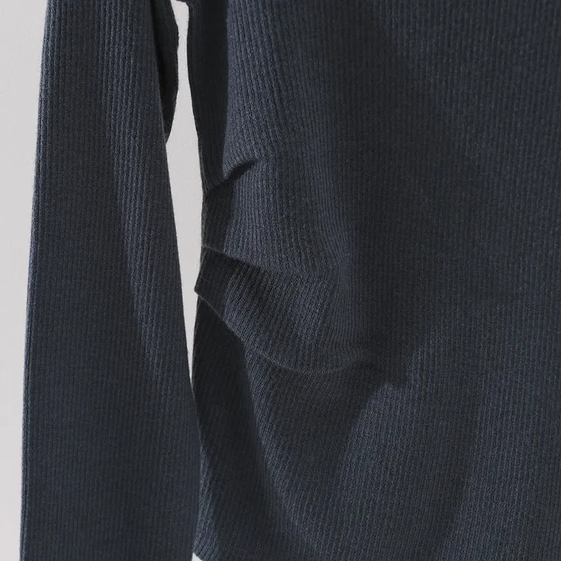 Damen Feines Rippenstrick-Longsleeve mit weitem U-Boot-Ausschnitt & seitlicher Raffung Nord Taschen