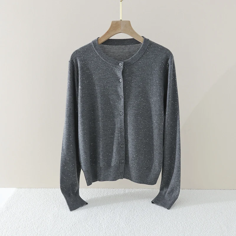 Damen Feiner Rundhals-Cardigan aus leichtem Feinstrick mit Perlmuttknopfleiste und dezentem Glitzereffekt Nord Taschen