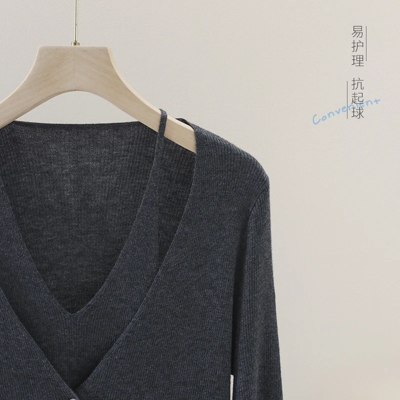 Damen feiner Rippstrick-Cardigan mit integriertem Spaghettitop und tiefem V-Ausschnitt Nord Taschen