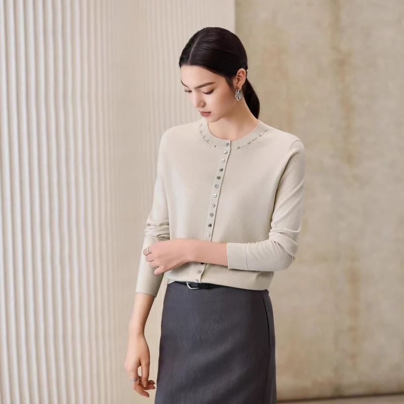 Damen Feiner Feinstrick-Cardigan mit Perlendekor am Rundhalsausschnitt Nord Taschen