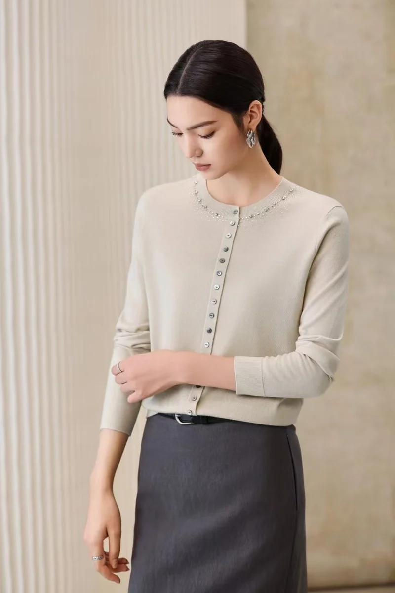 Damen Feiner Feinstrick-Cardigan mit Perlendekor am Rundhalsausschnitt Nord Taschen