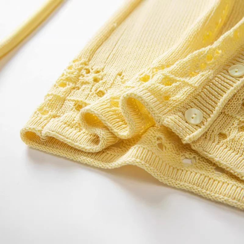 Damen Feiner Feinstrick-Cardigan mit Ajourmuster am Saum und Rundhalsausschnitt Nord Taschen