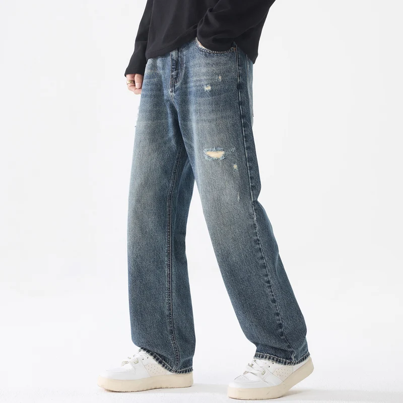 Herren Weite Relaxed-Straight Jeans aus robustem Baumwoll-Denim mit Destroyed-Akzenten Nord Taschen