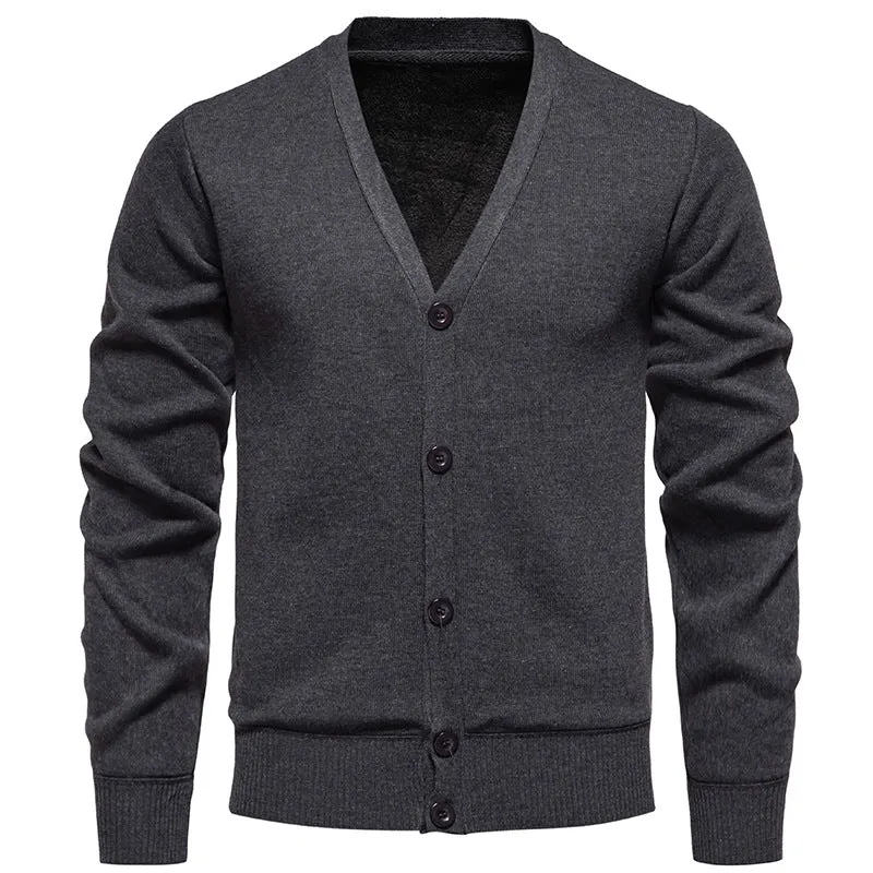 Herren Feiner V-Ausschnitt Strickcardigan mit durchgehender Knopfleiste und gerippten Bündchen Nord Taschen
