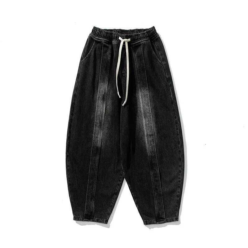 Herren Extraweite Jeanshose im Balloon‑Schnitt mit Tunnelzugbund und Längssteppungen Nord Taschen