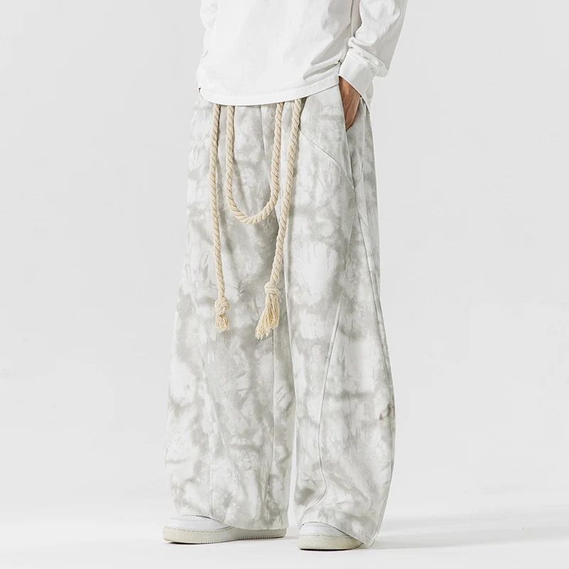 Herren Extraweite Batik-Loungehose im Baggy-Cut mit dekorativem Kordelzug Nord Taschen