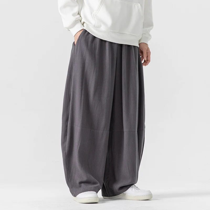Herren Extraweit geschnittene Ballon-Loungehose mit elastischem Bund, tiefem Schritt und soften Baumwollmix Nord Taschen