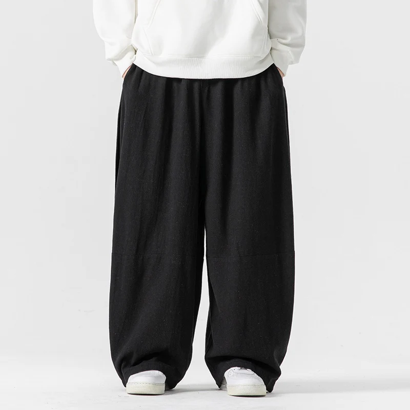 Herren Extraweit geschnittene Ballon-Loungehose mit elastischem Bund, tiefem Schritt und soften Baumwollmix Nord Taschen