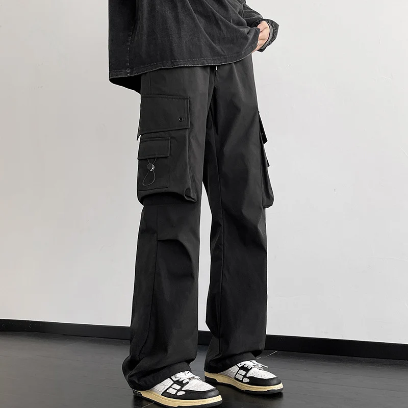 Herren Cargo-Freizeithose mit weitem Bein, Multitaschen und Tunnelzug Nord Taschen