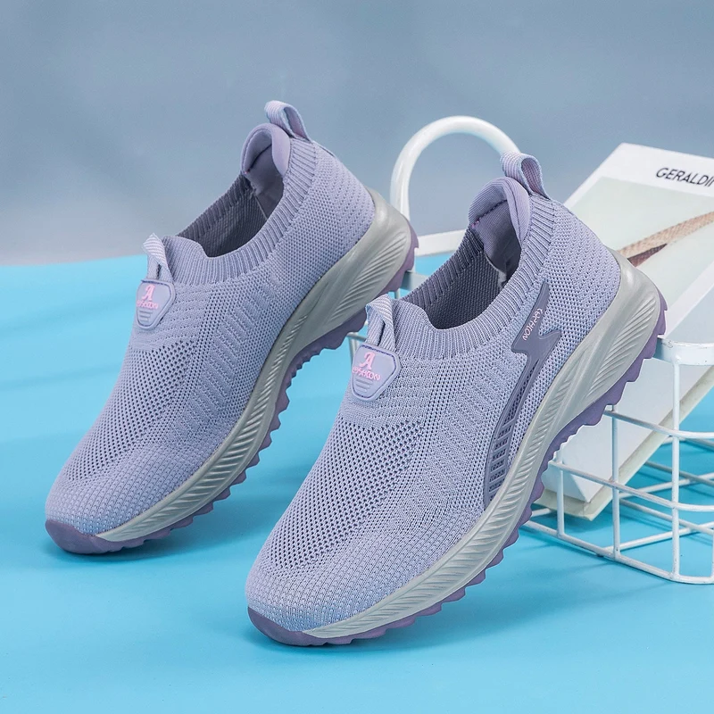 Damen Atmungsaktive Slip-On Sneakers mit dämpfender Sohle Nord Taschen