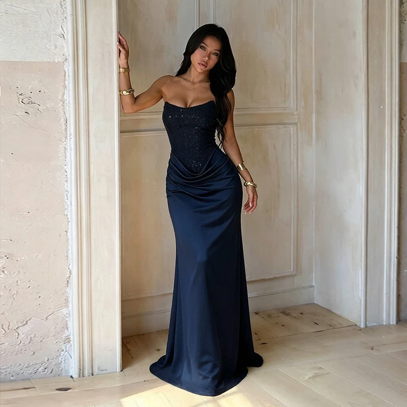 Damen Elegantes Abendkleid mit herzförmigem Ausschnitt und fließendem Rock Nord Taschen