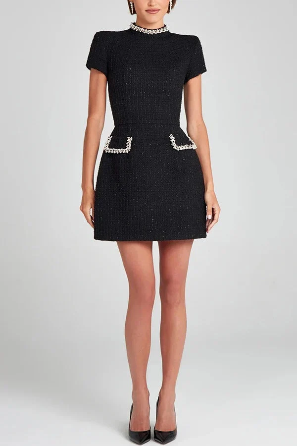 Exquisite und Verspielt Tweed Stoff Perlenbesatz Kurzarm Eingrifftaschen Mini Kleid