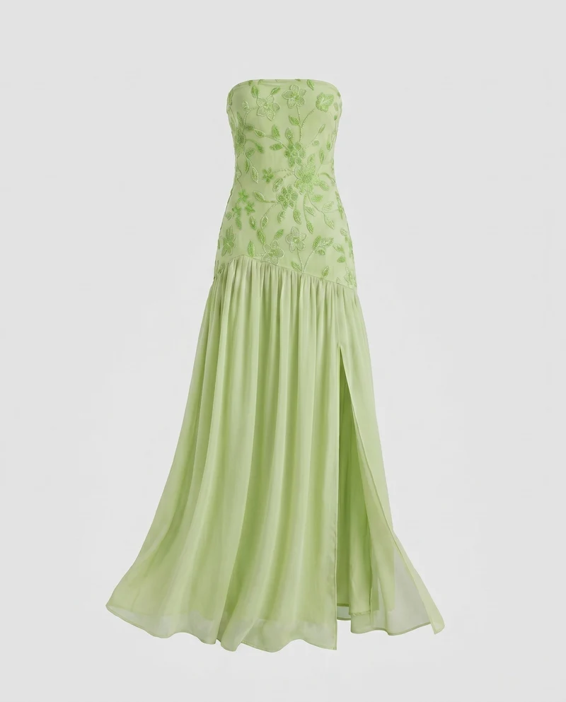 Damen Maxikleid mit schulterfreier Silhouette und floralem Stickdesign