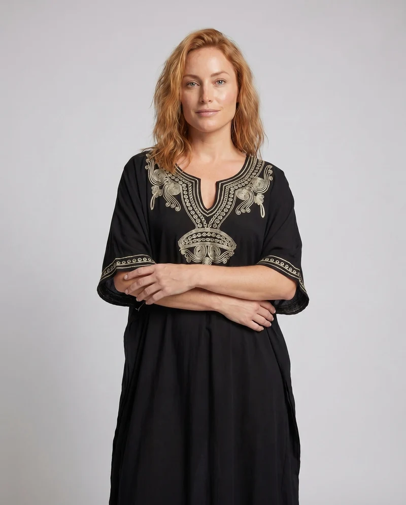 Damen Kaftan mit aufwendiger Bestickung