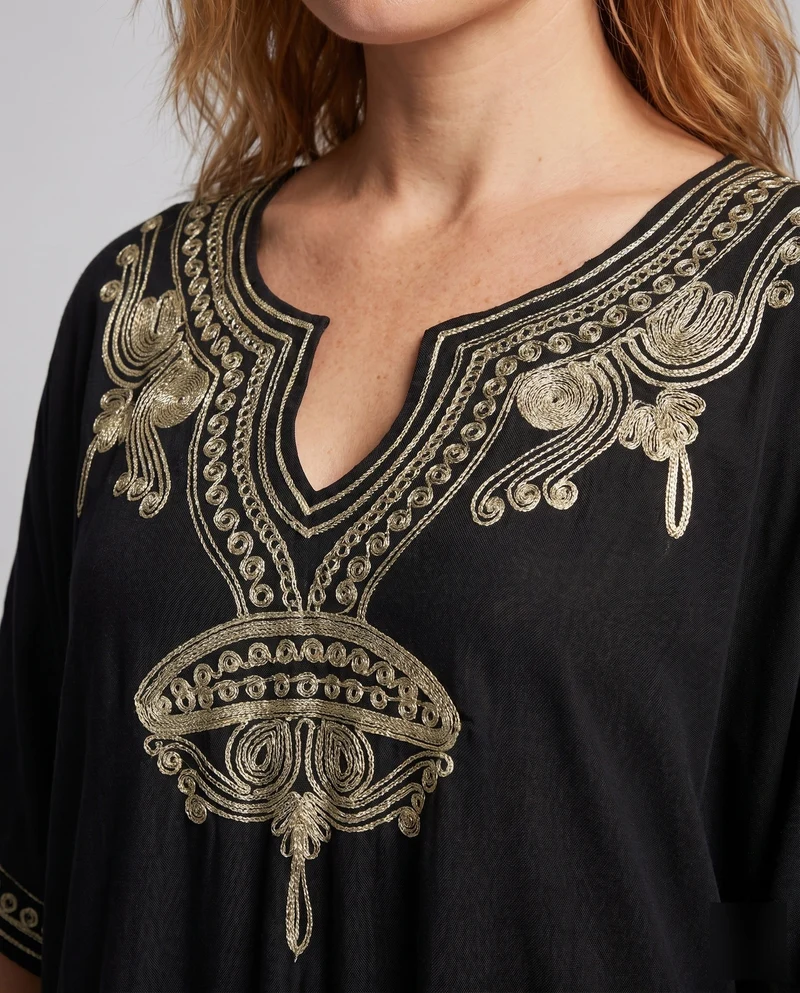 Damen Kaftan mit aufwendiger Bestickung