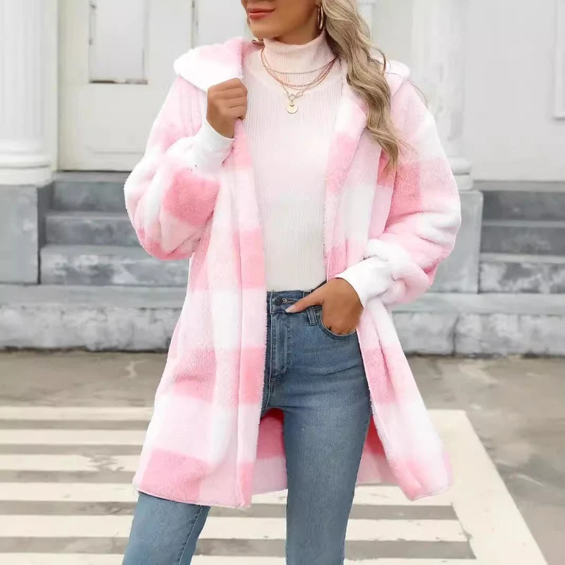 Damen Kuschelige Wolljacke mit Karomuster