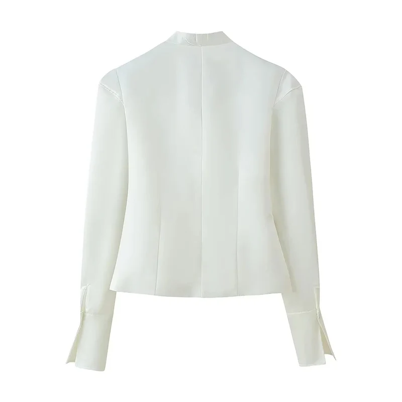 Damen elegante Blazerjacke mit modischem Stehkragen und dekorativen Knopfdetails Nord Taschen