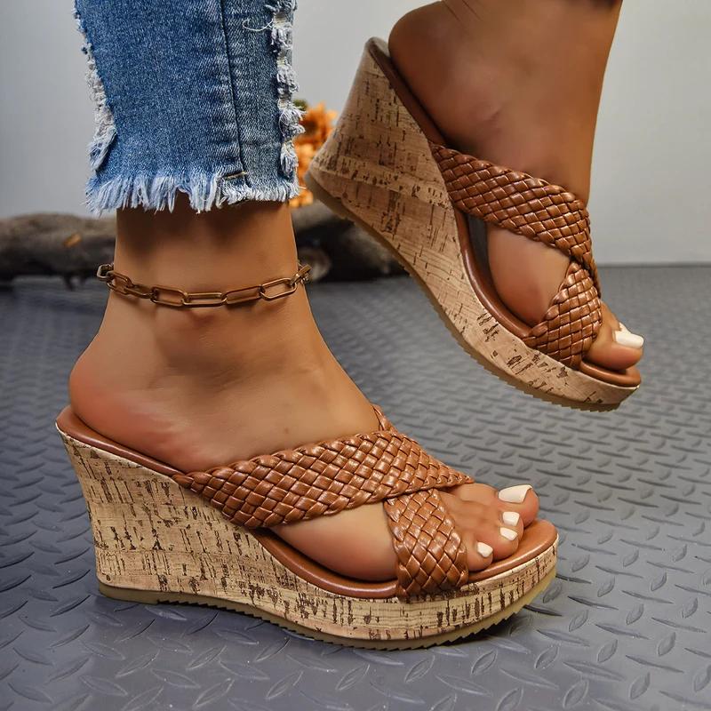 Damen Wedge-Pantoletten mit geflochtenem Riemendesign Nord Taschen