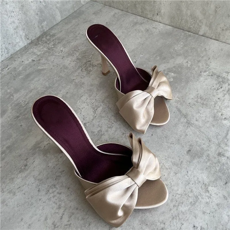 Damen High Heel Sandalen mit kunstvollem Schleifendesign