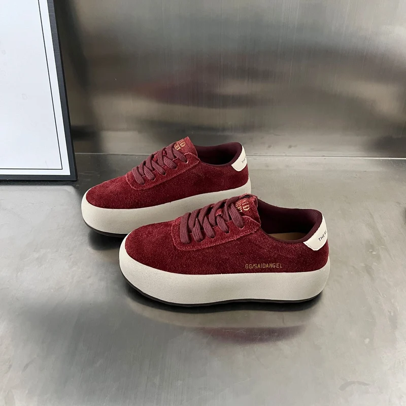 Damen Sneaker aus hochwertigem Wildleder mit dämpfender Sohle Nord Taschen