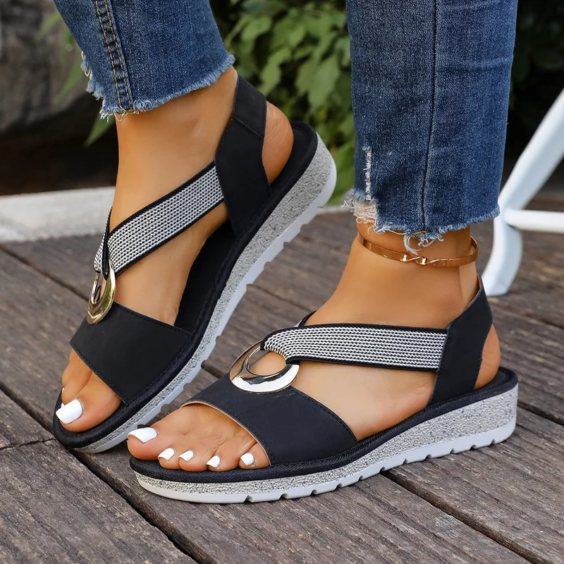 Damen Sandalen mit ergonomischer Sohle und modischem Riemendesign